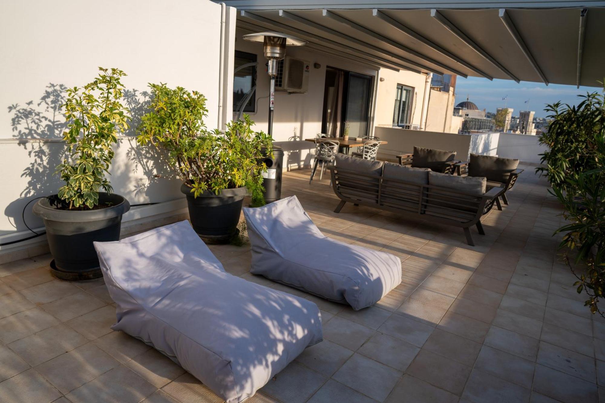V&V Acropolis View Apartment เอเธนส์ ภายนอก รูปภาพ