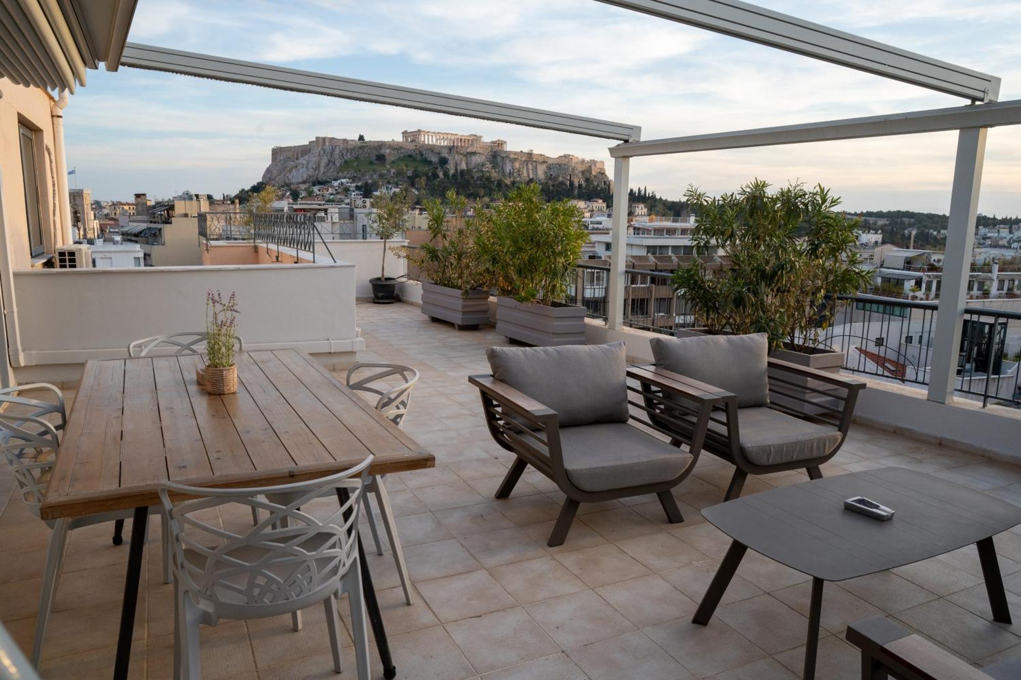 V&V Acropolis View Apartment เอเธนส์ ภายนอก รูปภาพ