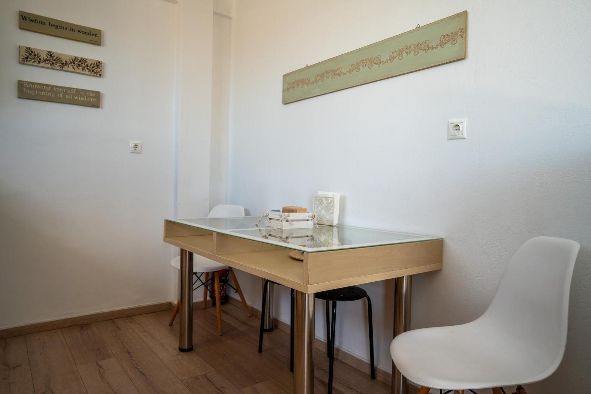 V&V Acropolis View Apartment เอเธนส์ ภายนอก รูปภาพ