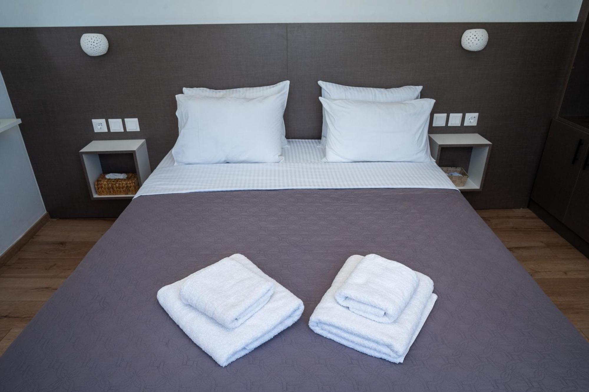 V&V Acropolis View Apartment เอเธนส์ ภายนอก รูปภาพ